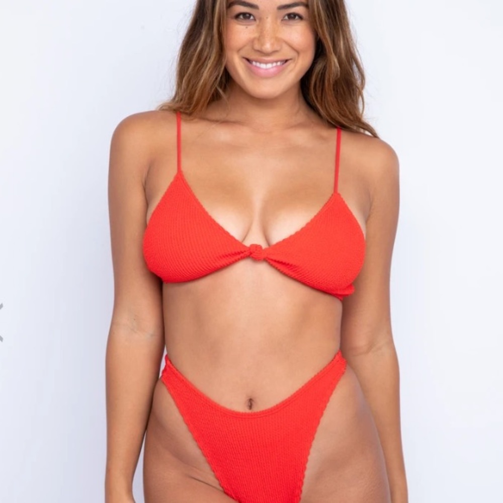 Sarah Top in Cherry Bomb